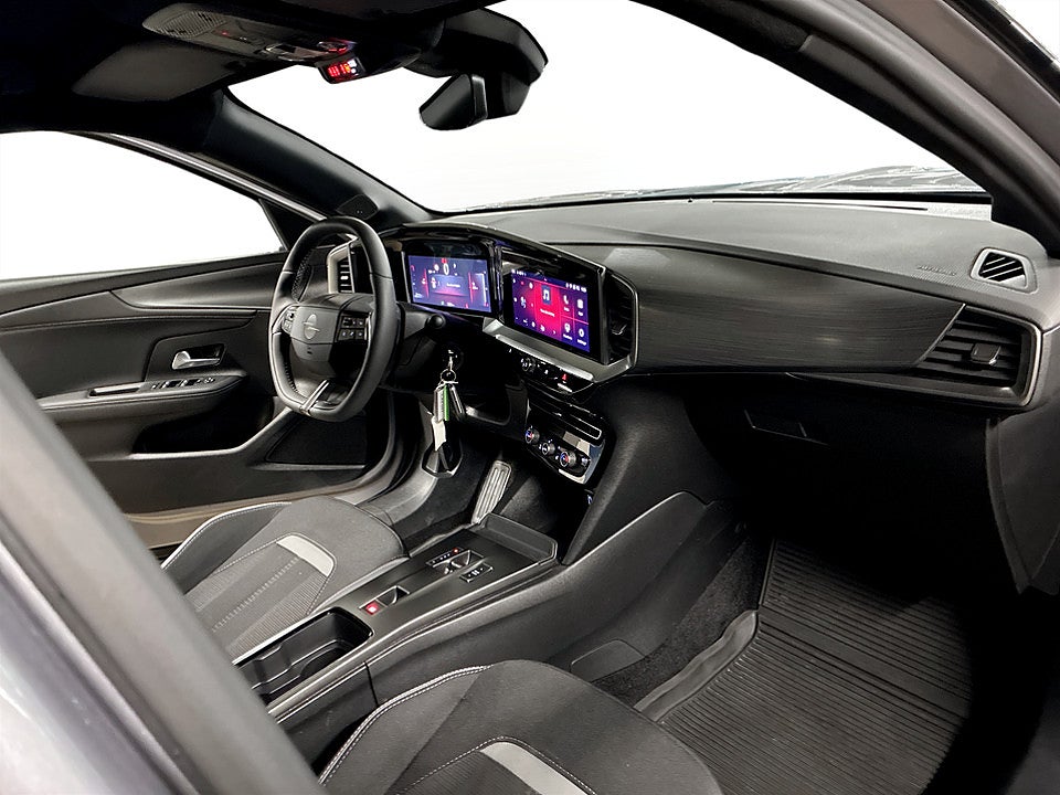 Bild på Opel Mokka GS 1.2 PT 130hk Aut B-KAMERA CARPLAY
