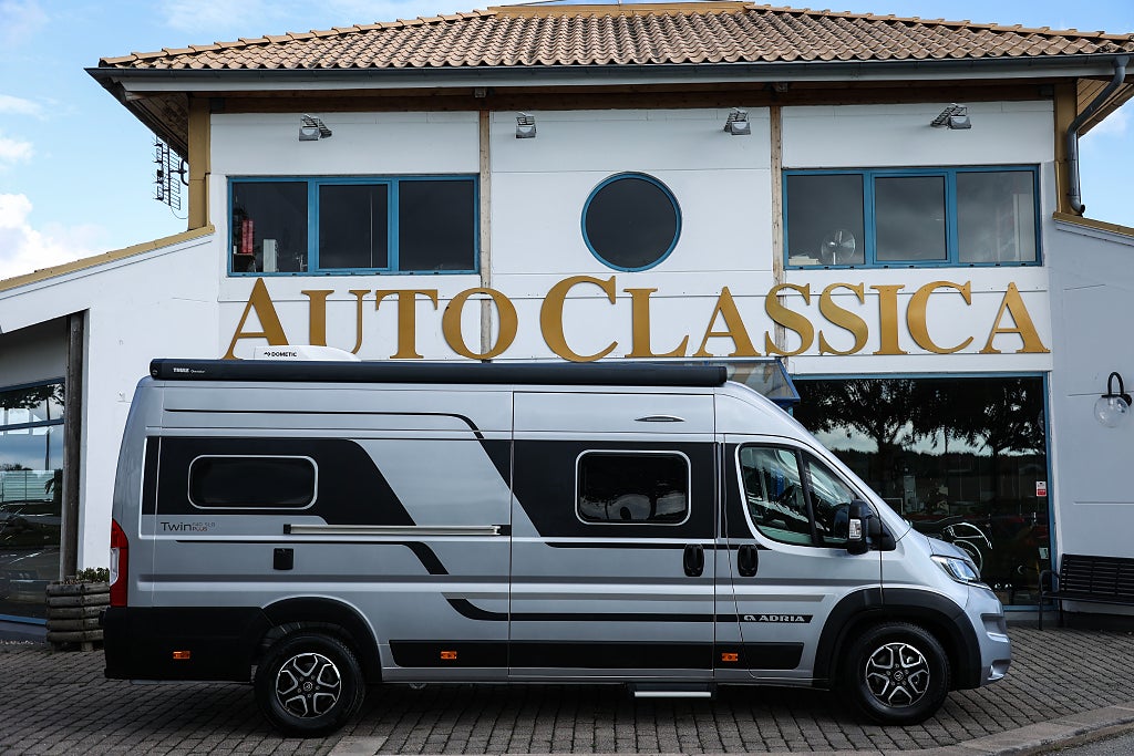 Adria Twin Plus 640 SLB 
