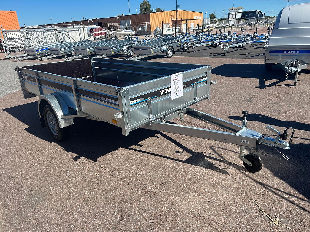 Tikitreiler CS300-LH obromsad med tipp 