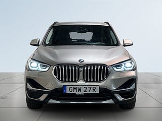 BMW X1 xDrive20i Steptronic xLine Mvärm Psens GPS HuD SoV – bild 2