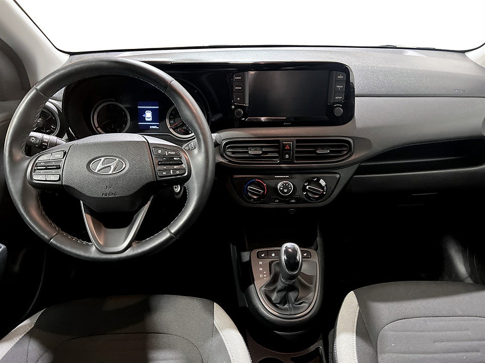 Bild på Hyundai i10 Essential 1.0 blue AMT 67hk Aut CARPLAY EN ÄGARE