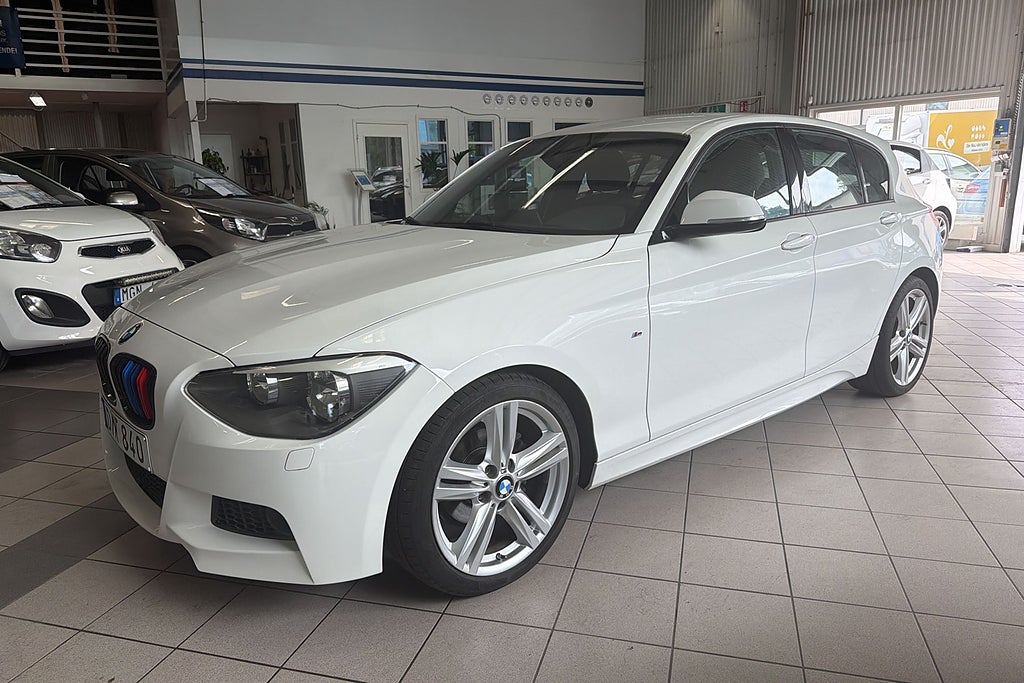 BMW 116i 5DR AUTOMAT / M Sport / SUPERDEAL 3.95% /