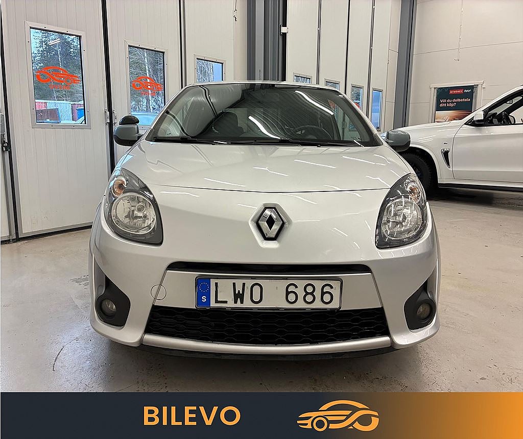 Renault Twingo 1.2 75hk Besiktigad till 2027-02-28