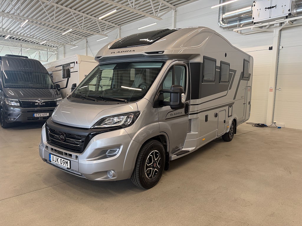 Adria Coral 670 DL Supreme *ALDE*Solcell*Automat*