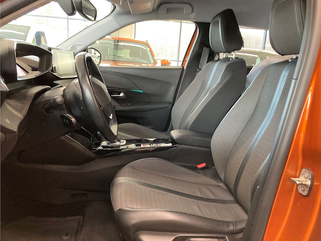 Bild på Peugeot E-2008 Allure Pack 50kWh 136hk Aut - B-KAMERA, CARPLAY