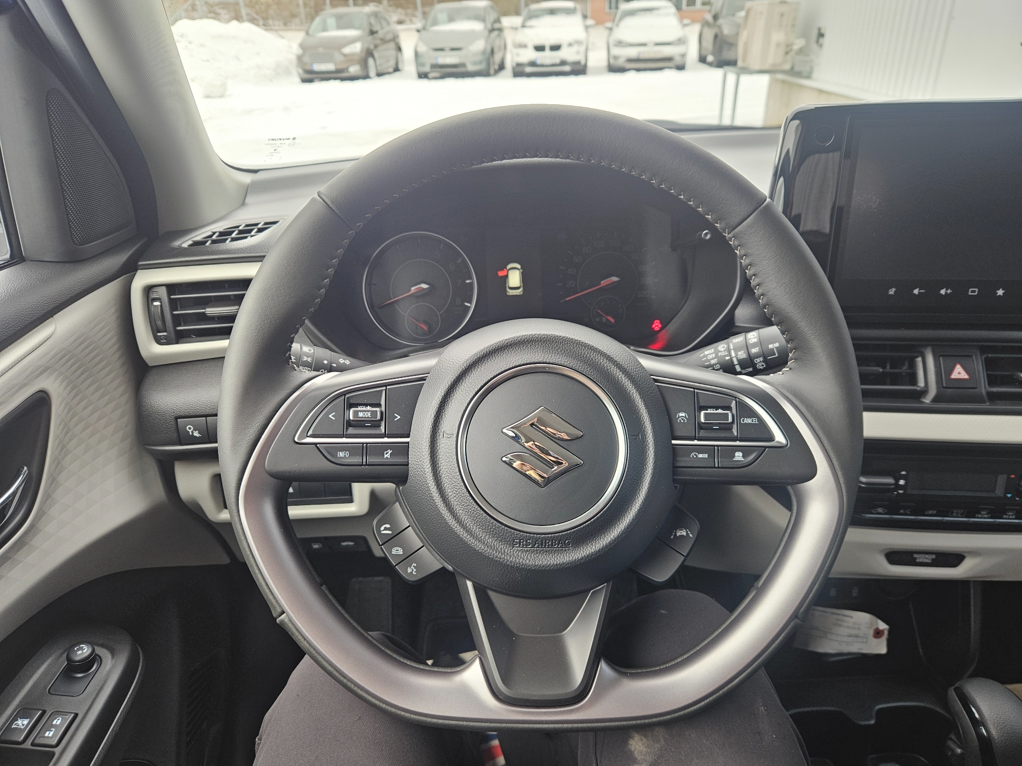 Suzuki Swift 1.2 Hybrid Base 2026, bild 6/10