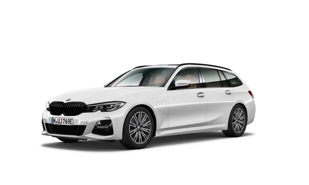 BMW 330e 3-serie Touring M-Sport hk Panorama Head-Up Navi Drag Backkamera