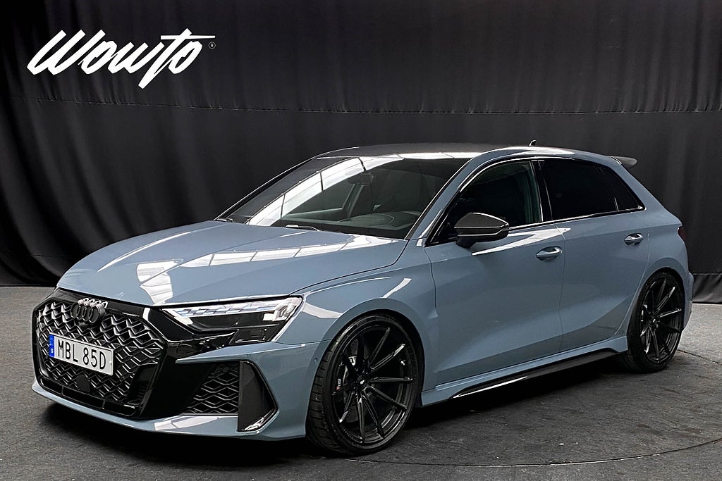Audi RS3 SB 400HK /Skalstolar /Sportavgas /Matrix /HuD /Se Spec