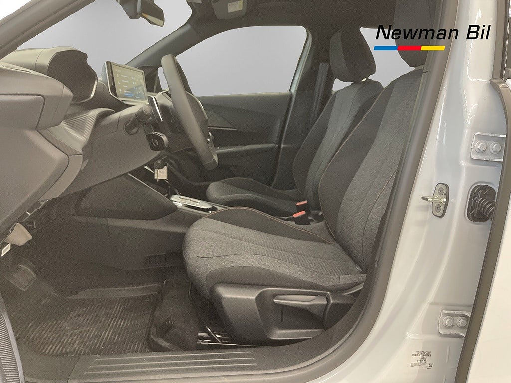 Peugeot 2008 Allure Hybrid 145hk Automat – bild 7