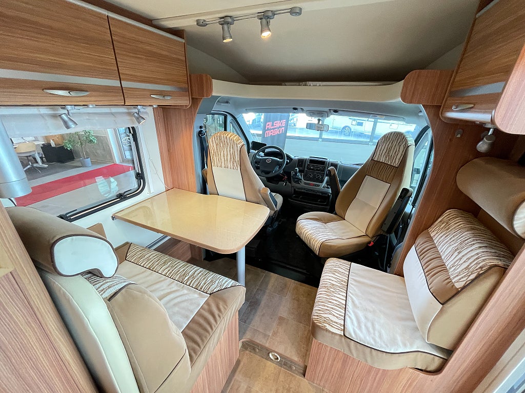 Bürstner Travel Van T 620 /B-körkort/AC bodel/Backkamera/EL-Patron/Fint s - Bürstner