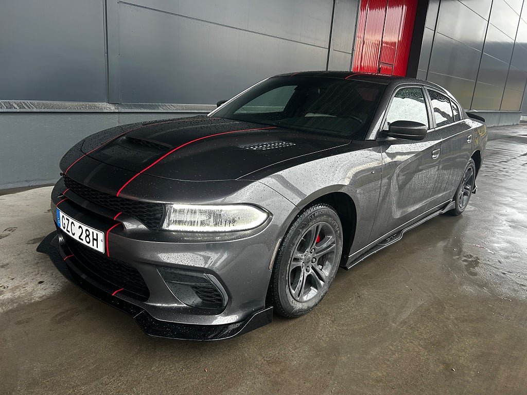 Dodge Charger 3.6 V6 TorqueFlite (Facelift & Kit) Ny besiktad 