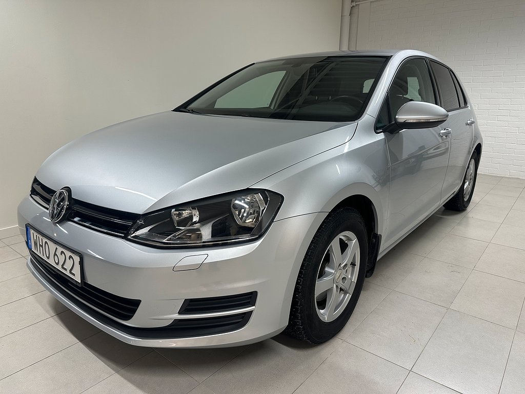 Volkswagen Golf  1.2 TSI Automat, gps, bakkamera 