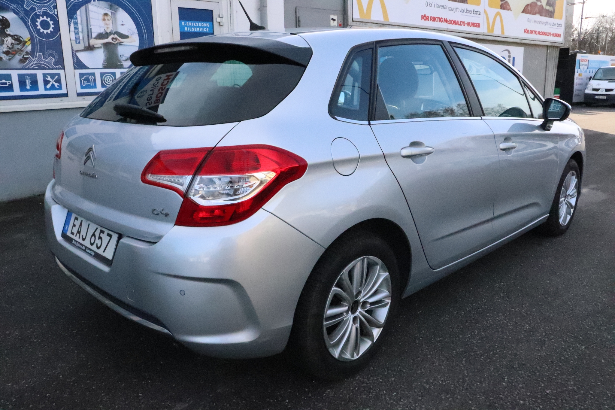 Citroen C4 1.2 e-THP 2014, photo 3/38