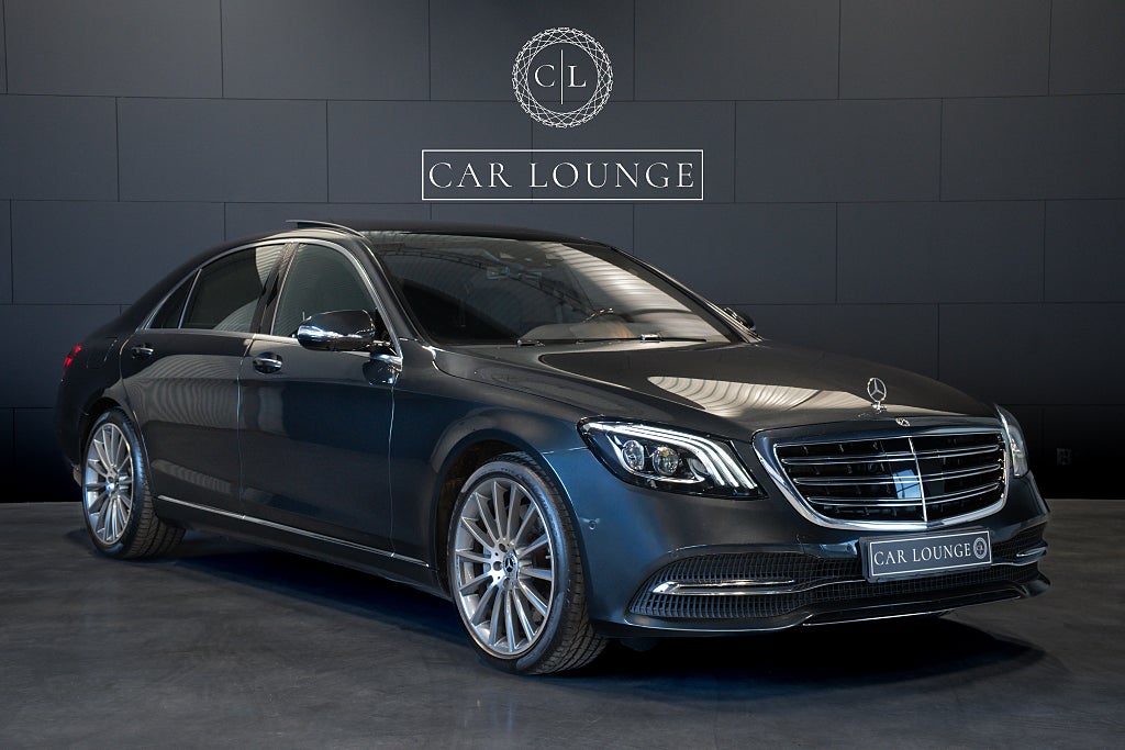 Mercedes-Benz S 560 \ Magic Body Control \ Värmare \ 20" AMG