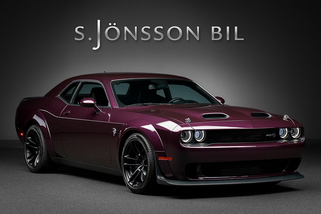 Dodge Challenger SRT Hellcat / Se videon och hör Hemi V8:an