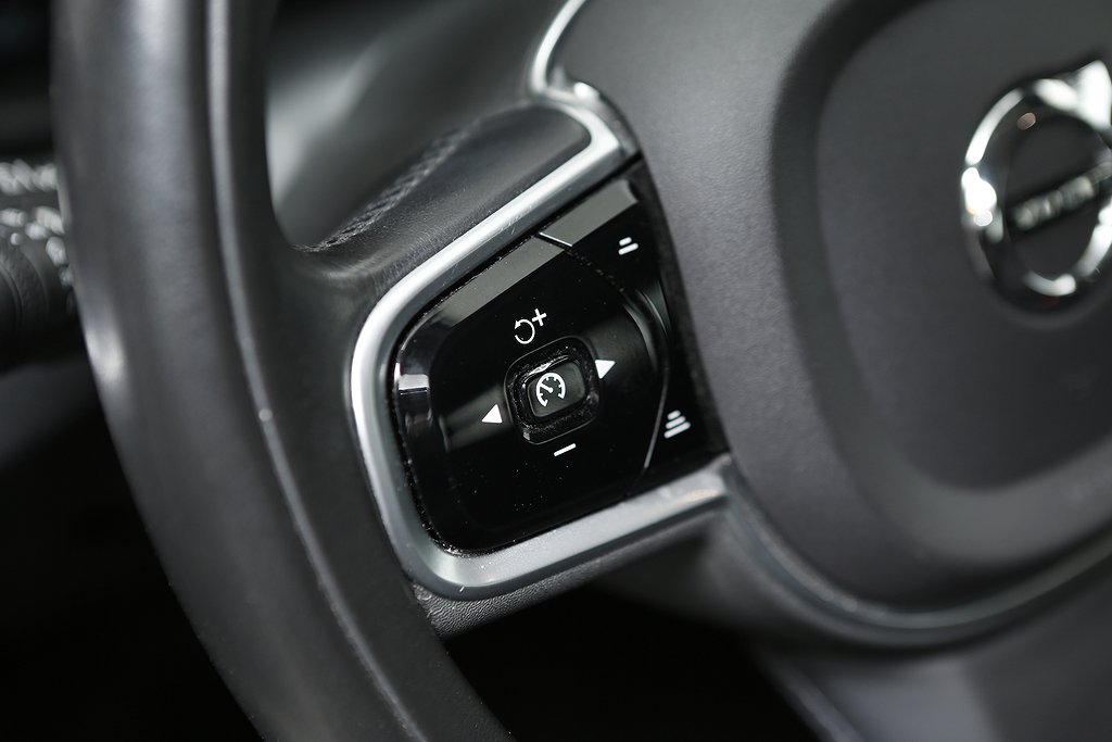 Volvo V60 D3 150hk Momentum Se II Kamera VOC Drag Leasbar 2020