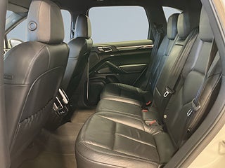 Porsche Cayenne Diesel TipTronic S Base Skinn Elstol Psens Sportratt – bild 13