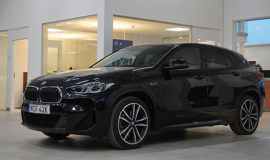 BMW X2 xDrive25e M Sport HUD Comfort Acess DAP | Ränta 3,99%