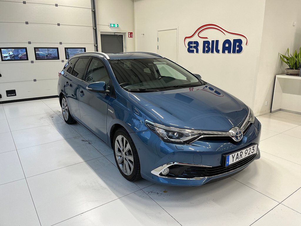 Toyota Auris 1,8 HSD Kombi Aut Hybrid 