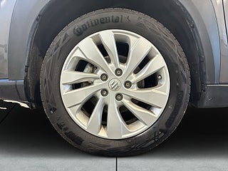 Suzuki S-Cross Hybrid AWD Värmare Farthållare 360-kamera SoV