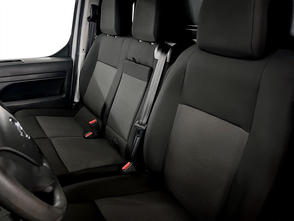 Bild på Opel Vivaro Business 2.0 BHDi 145hk Aut L3 B-KAMERA WEBASTO