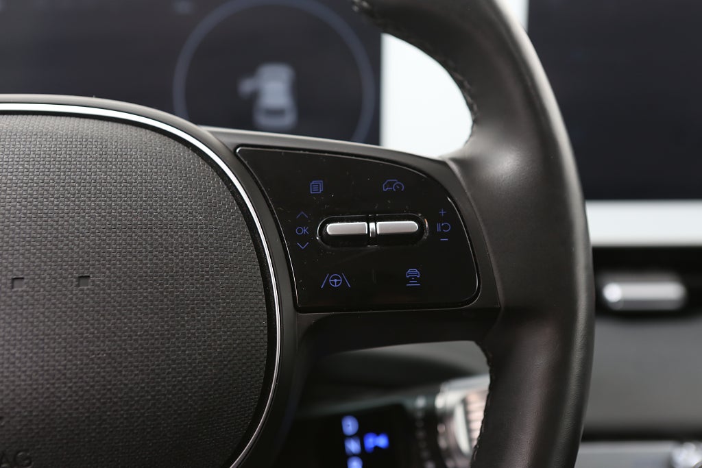 Hyundai IONIQ 5 77.4 kWh AWD Essential Kamera Carplay MOMS