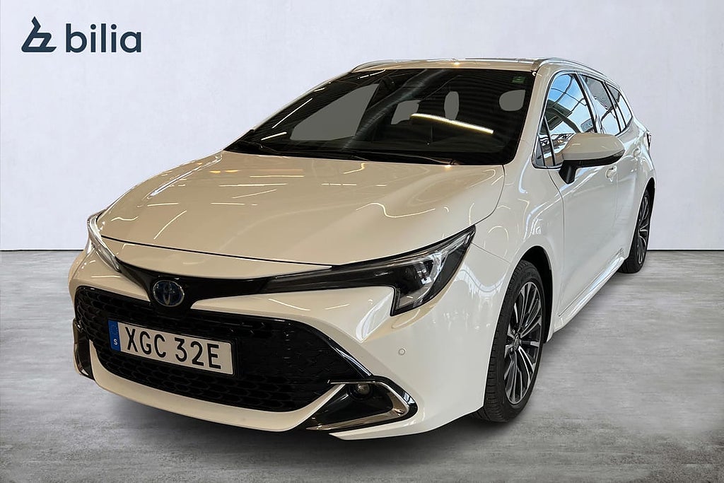 Toyota Corolla 1,8 HYBRID TOURING SPORTS STYLE