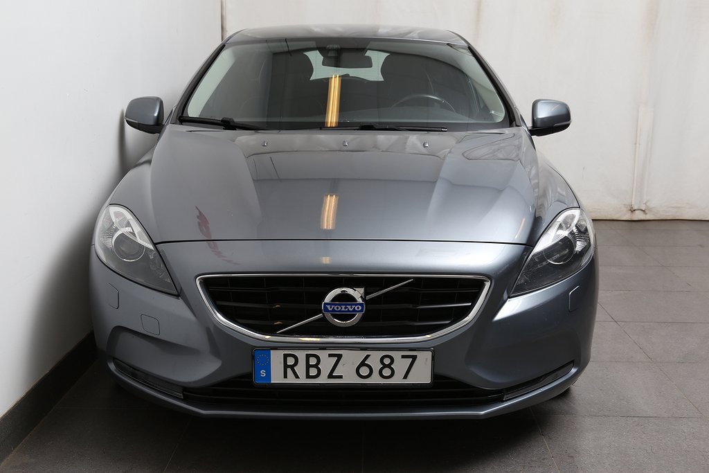 Volvo V40 D2 115hk Your Momentum 2015