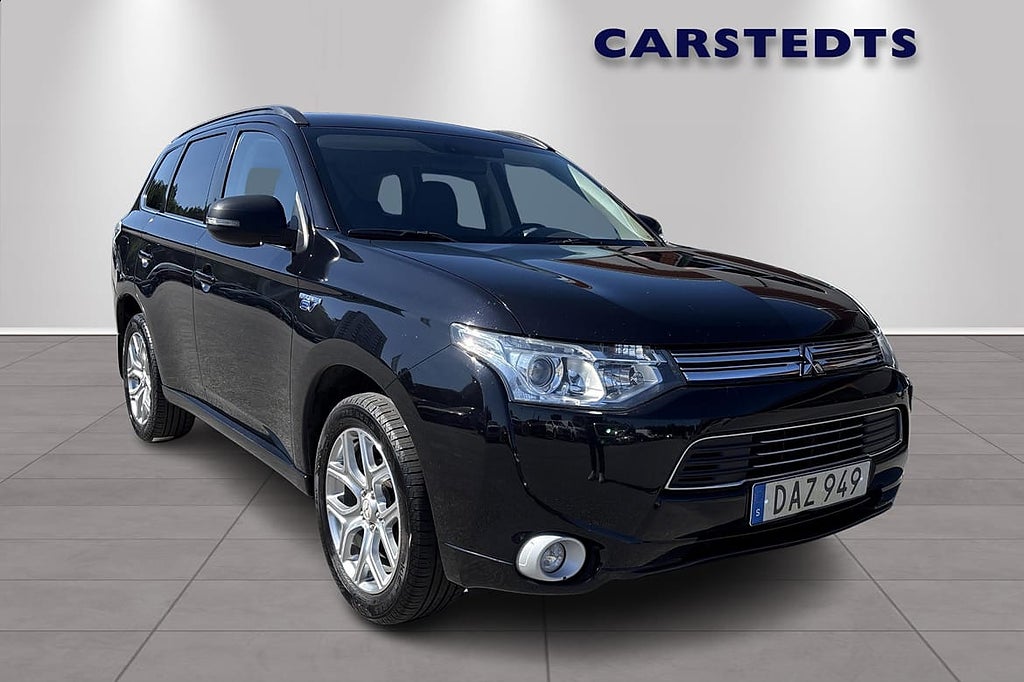 Mitsubishi Outlander PHEV 203hk 4WD Business Kamera Drag