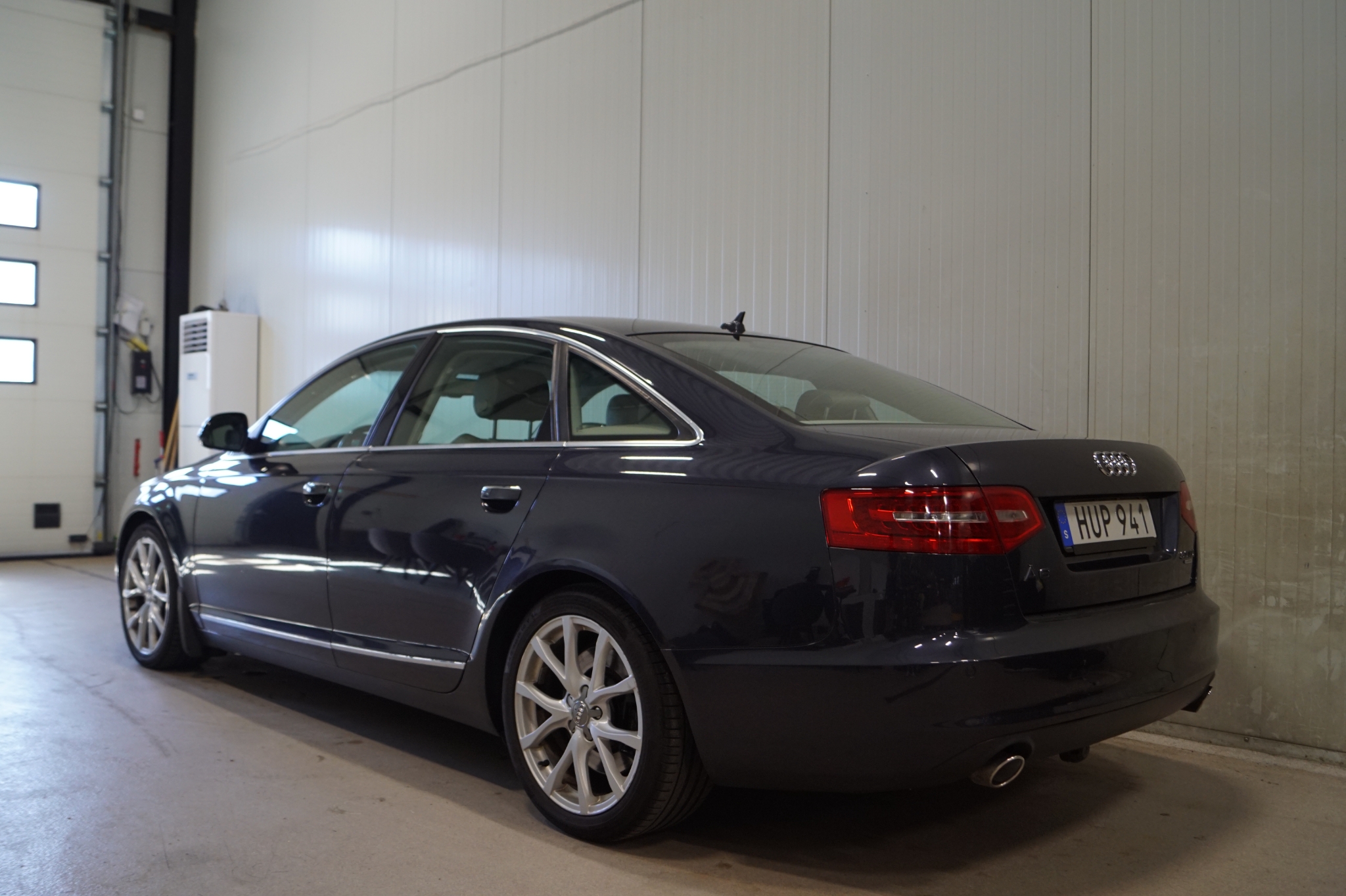 Audi A6 2009, bild 3/37