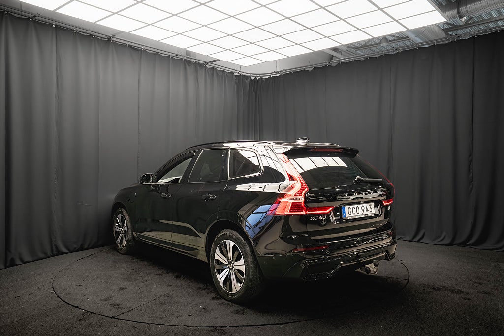 Volvo XC60 Recharge II T6 AWD DARK PANO DRAG 360° ORREFORS MOMS