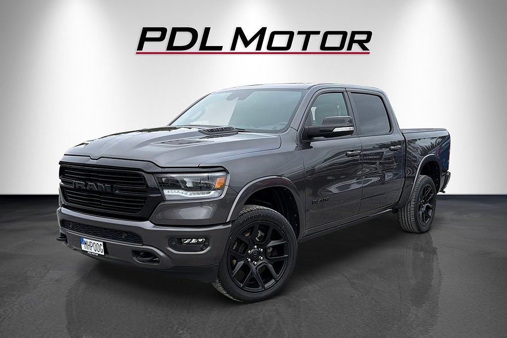 Dodge Ram 1500 Crew Cab 5.7 V8 HEMI Laramie Night Edition 