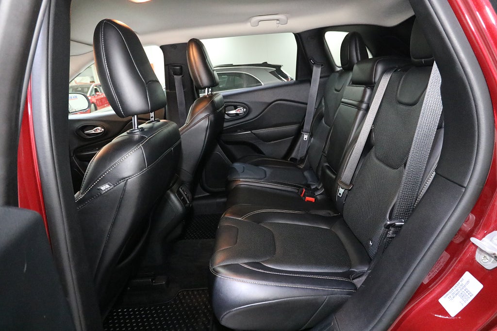 Jeep Cherokee 2015 - miniatyr 17