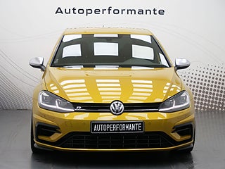 Volkswagen Golf R 2.0 TSI 4M Dynaudio Cockpit Facelift 310 (-) - Bytbil.com