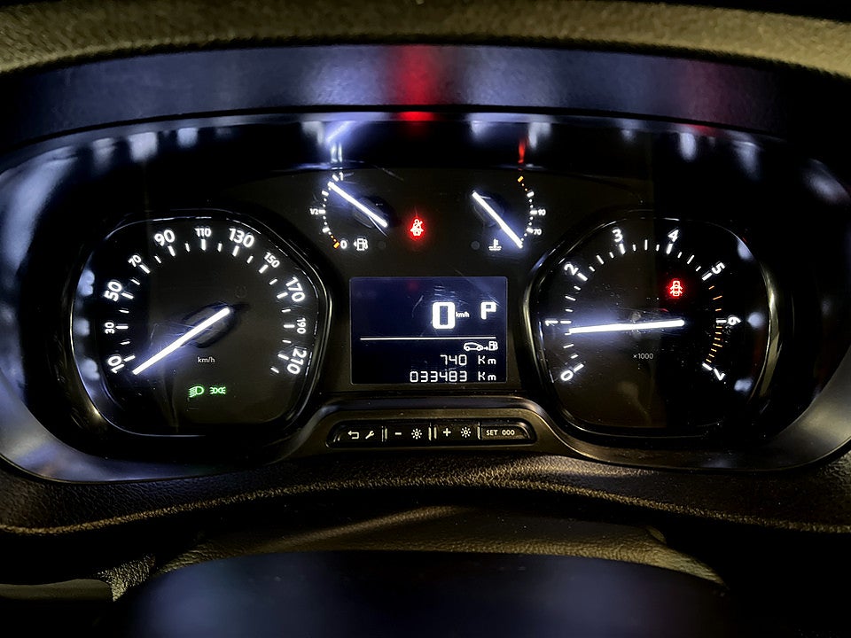 Bild på Peugeot Expert PRO 2.0 BHDi 145hk Aut L3 DRAG P-SENSORER