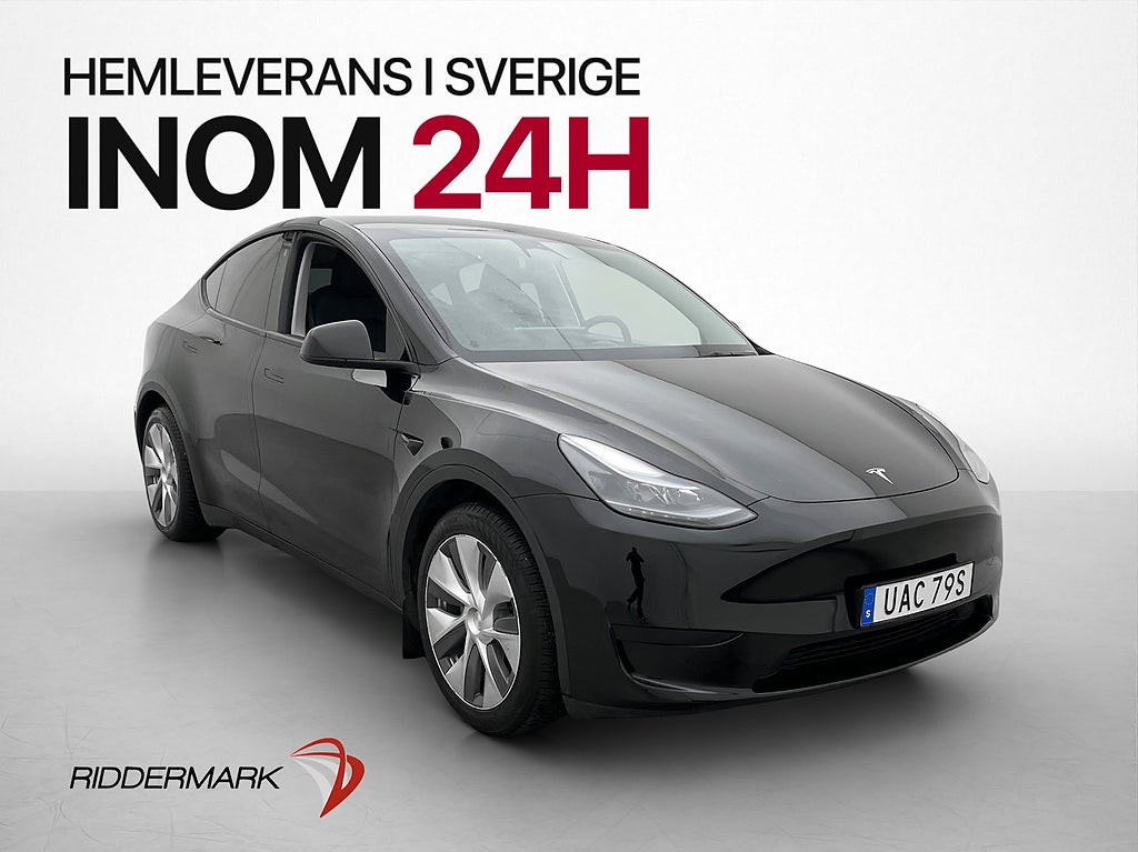 Tesla Model Y Standard Range AP Pano Drag MOMS Sv-Såld