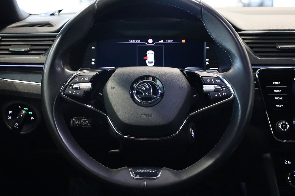 Skoda Superb iV Kombi 1,4 Plug-in Hybrid Business EDT L&K 2021