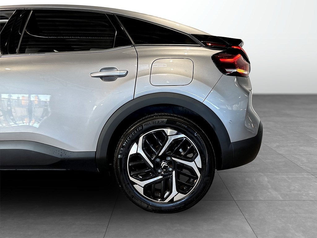 Bild på Citroën C4 Shine 1.2 PT 130hk Aut - B-KAMERA, CARPLAY