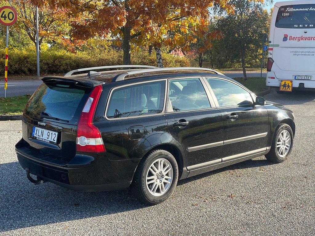 Volvo V50 1.8 Flexifuel | Nybesiktigad | Dragkrok | Fullserv