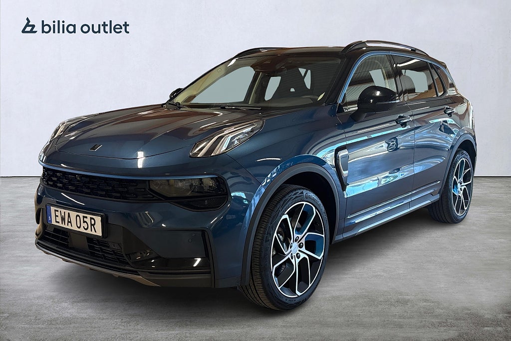 Lynk & Co 01 PHEV Sommarkampanj / Panorama / 360-kamera / Keyless
