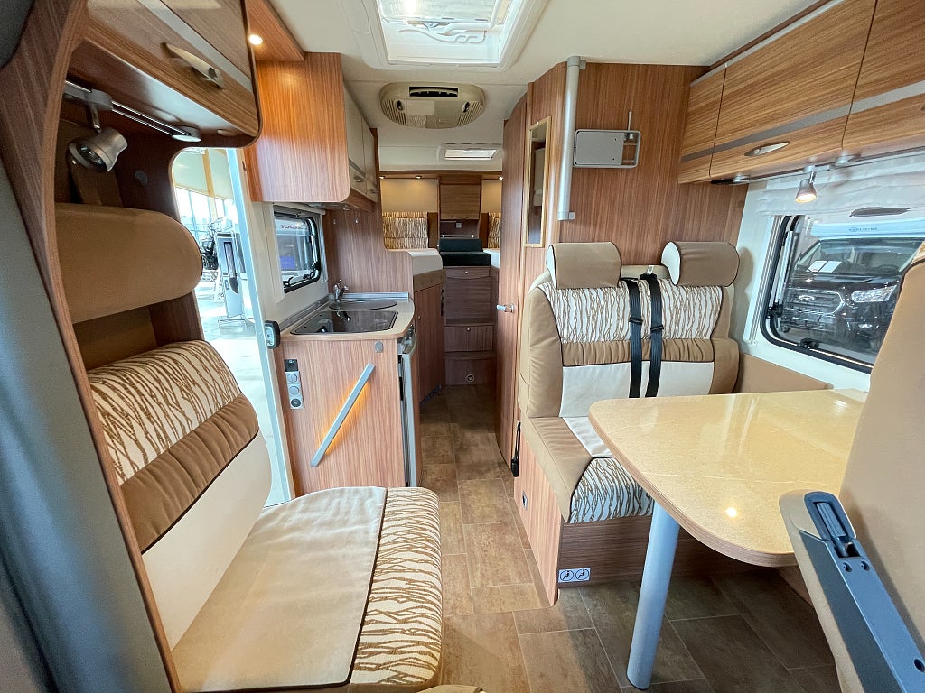 Bürstner Travel Van T 620 /B-körkort/AC bodel/Backkamera/EL-Patron/Fint s - Bürstner