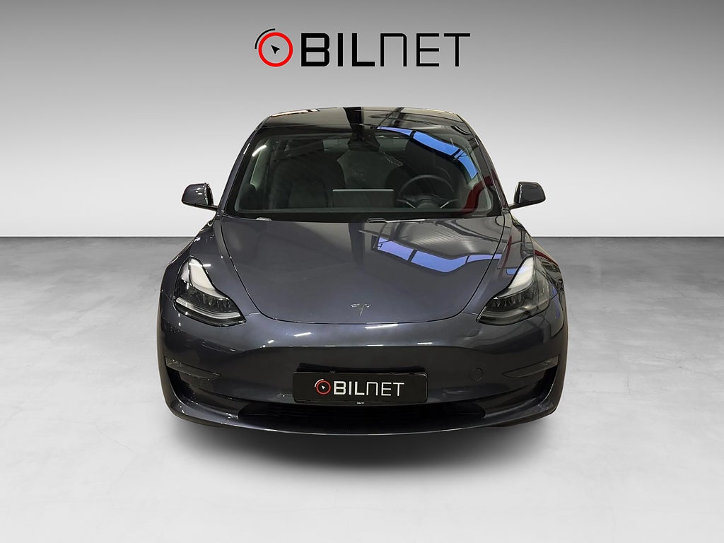 Tesla Model 3 Long Range AWD MOMS 19" Premium Värmepump