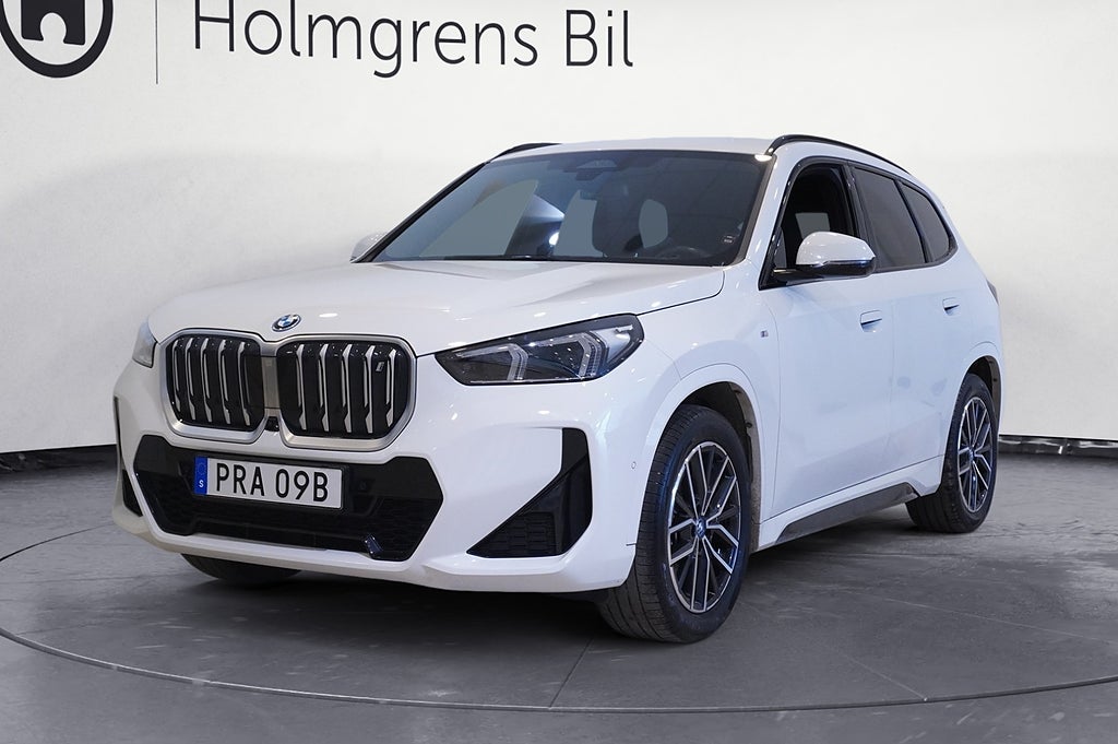BMW iX1 xDrive30 Ränta 4,99% | M-Sport Inno HiFi Nav