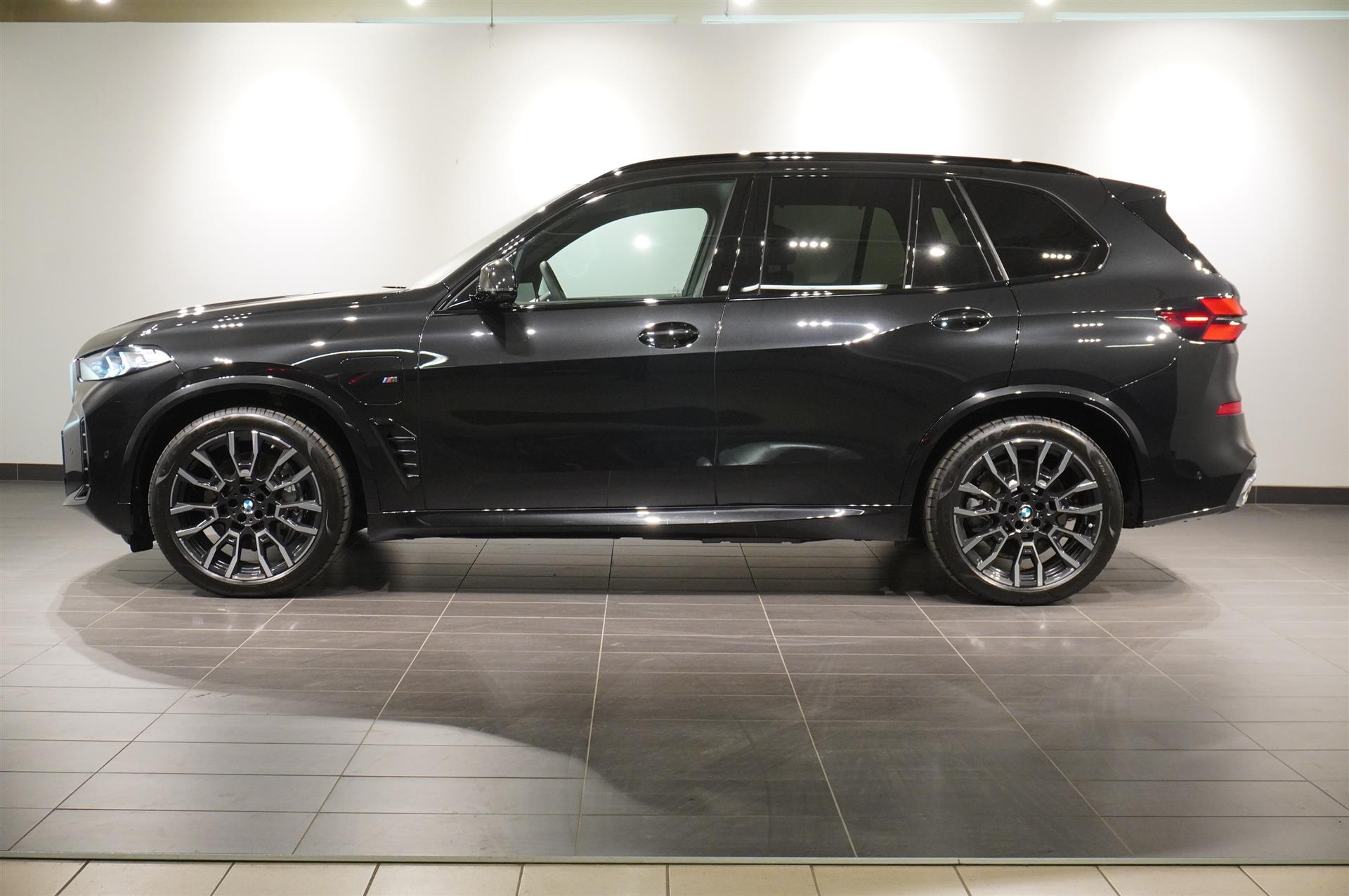 BMW X5 2026, bild 2/44