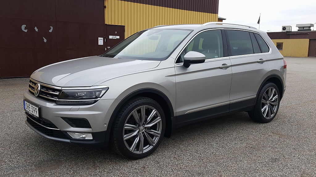 Volkswagen Tiguan GT 2.0 TDI 4Motion 190hk Executive Skinn Kamera Värmare