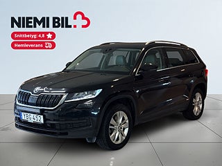 Skoda Kodiaq 2.0 TDI 4×4 Drag Navi S&V-däck Canton-ljud Mvärm CarPla – bild 1