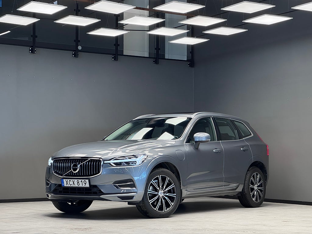 Volvo XC60 Recharge T6 AWD Inscription / Drag / Läder / HUD / 