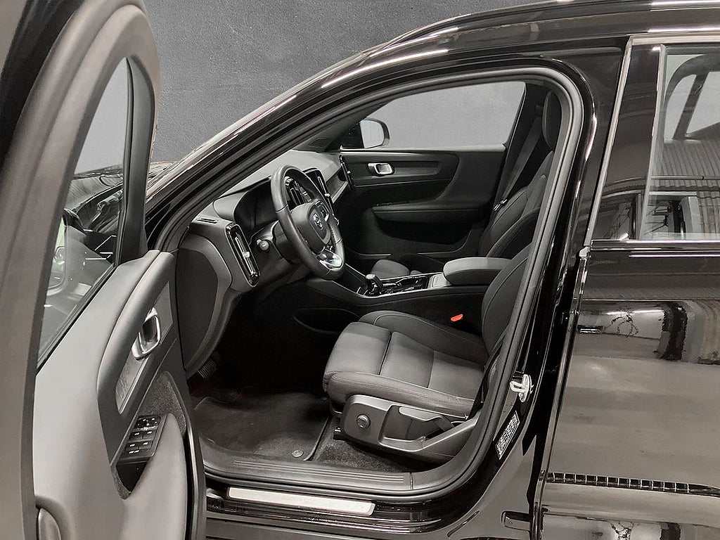 Volvo XC40 Recharge Single Motor Core Edition