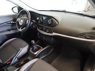 Sedan Fiat Tipo 9 av 19