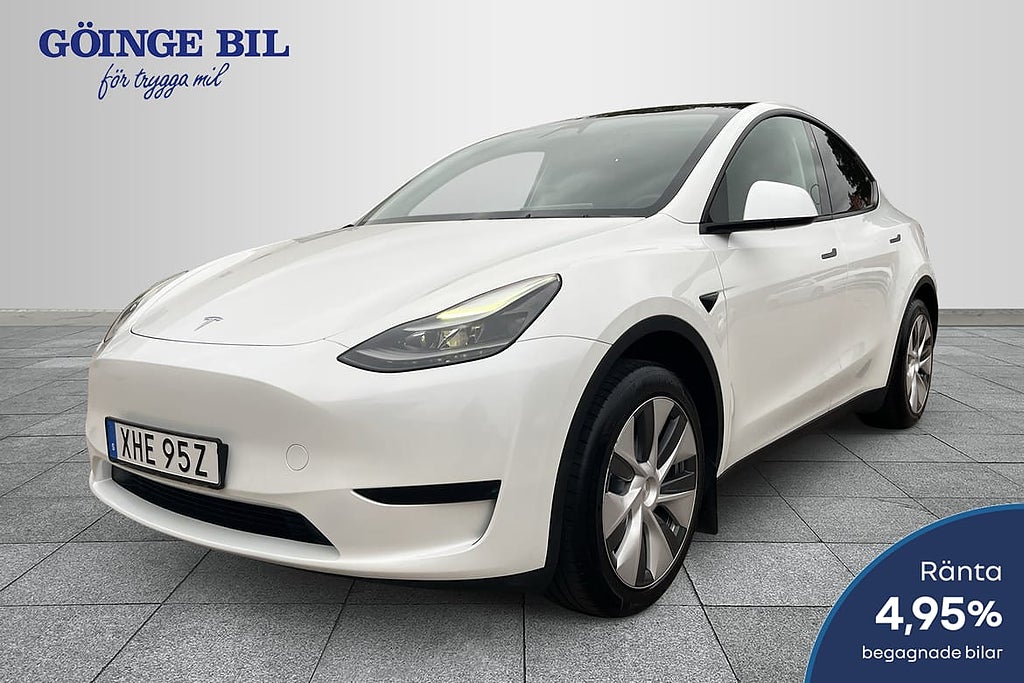 Tesla Model Y Standard Range RWD 299hk Dragkrok/ Panorama